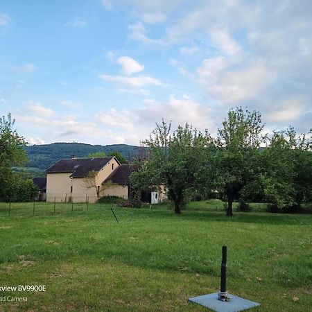 La Clematite D'Olt Apartment Saint-Come-d'Olt Luaran gambar