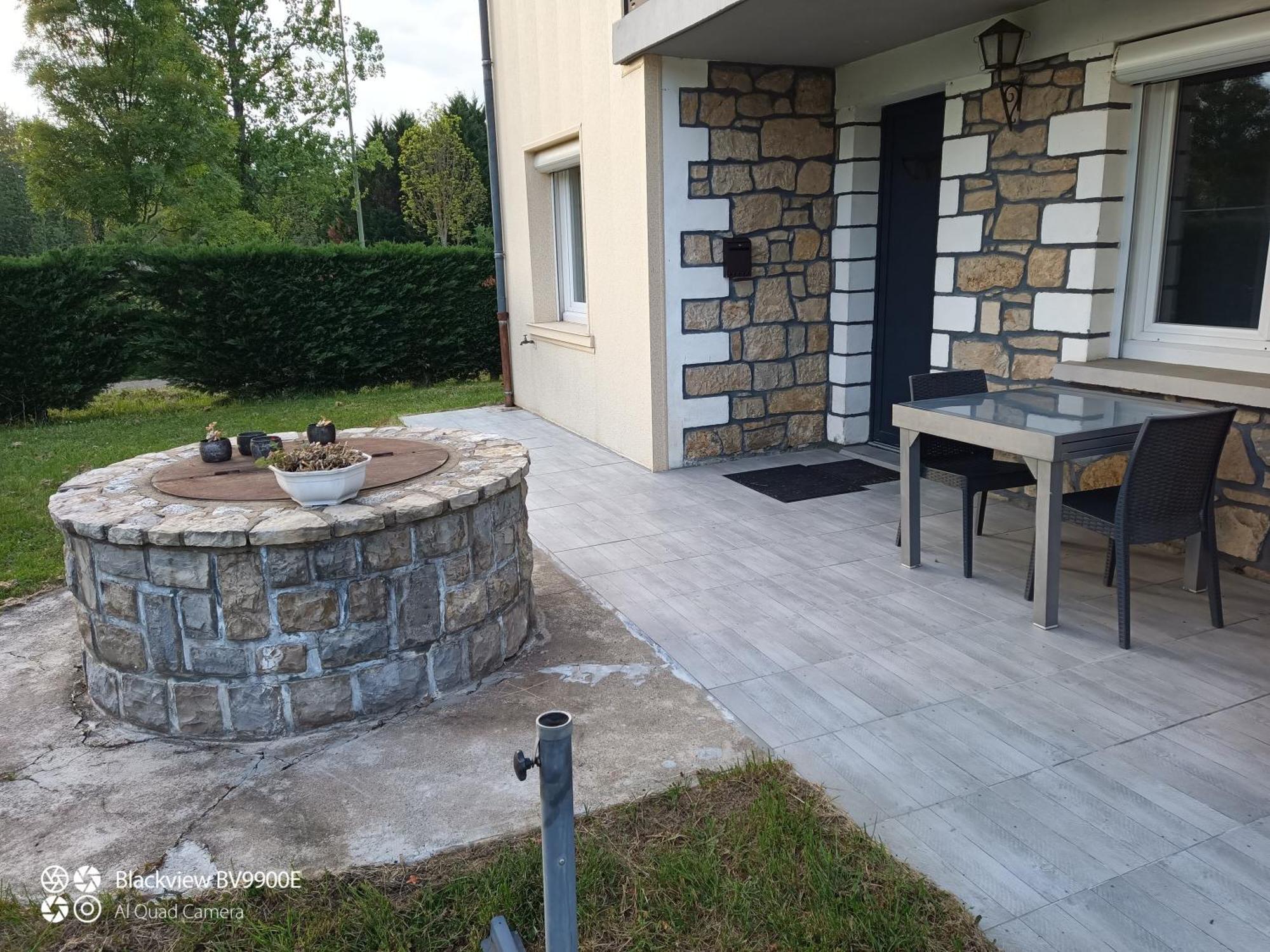 La Clematite D'Olt Apartment Saint-Come-d'Olt Luaran gambar